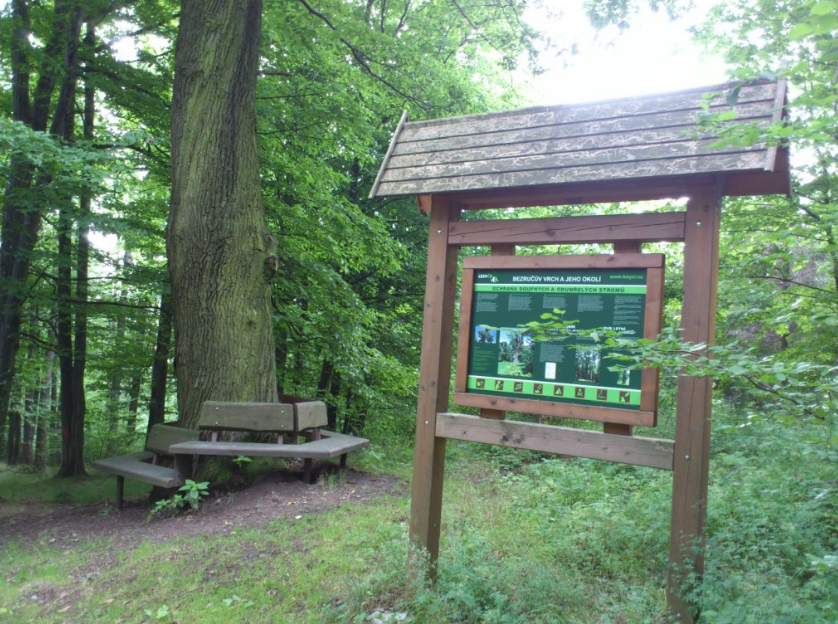 Naučná stezka Bezručův vrch