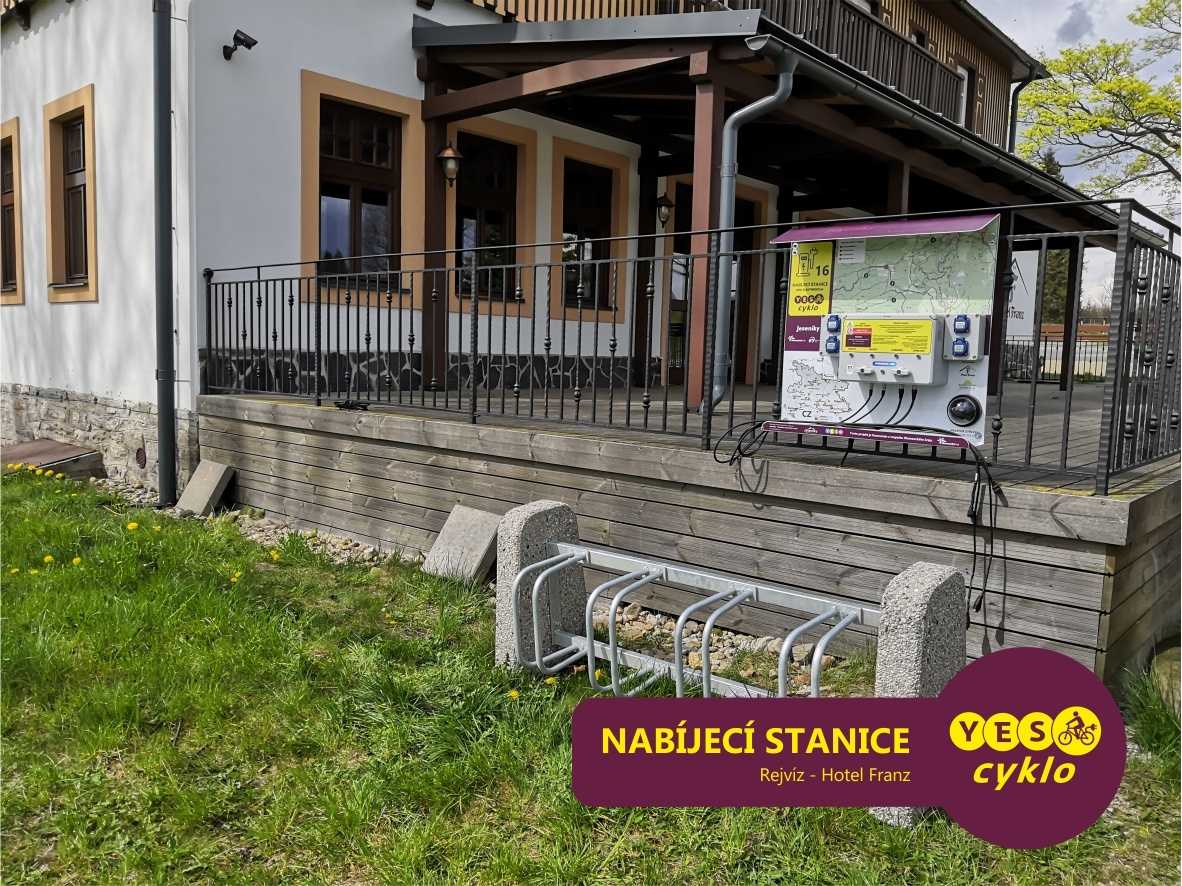 Nabíjecí stanice pro elektrokola - Hotel Franz Rejvíz